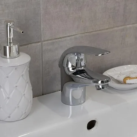 100 Mt To The Sea Lungomare Barcola * 的里雅斯特